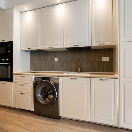 4 Ways En Madrid Apartment Bagian luar foto