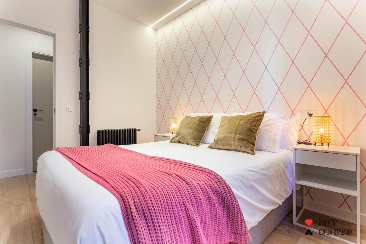 4 Ways En Madrid Apartment Bagian luar foto