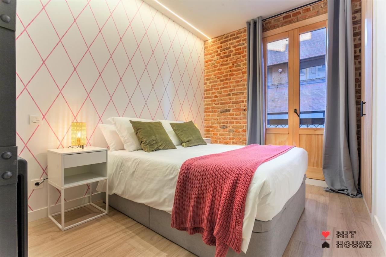 4 Ways En Madrid Apartment Bagian luar foto