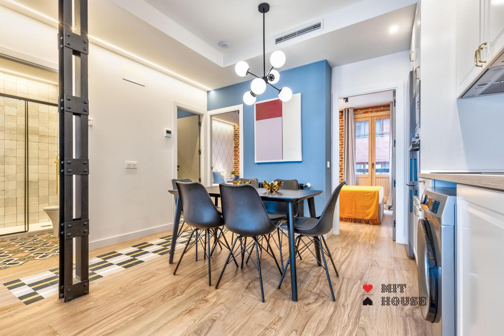 4 Ways En Madrid Apartment Bagian luar foto