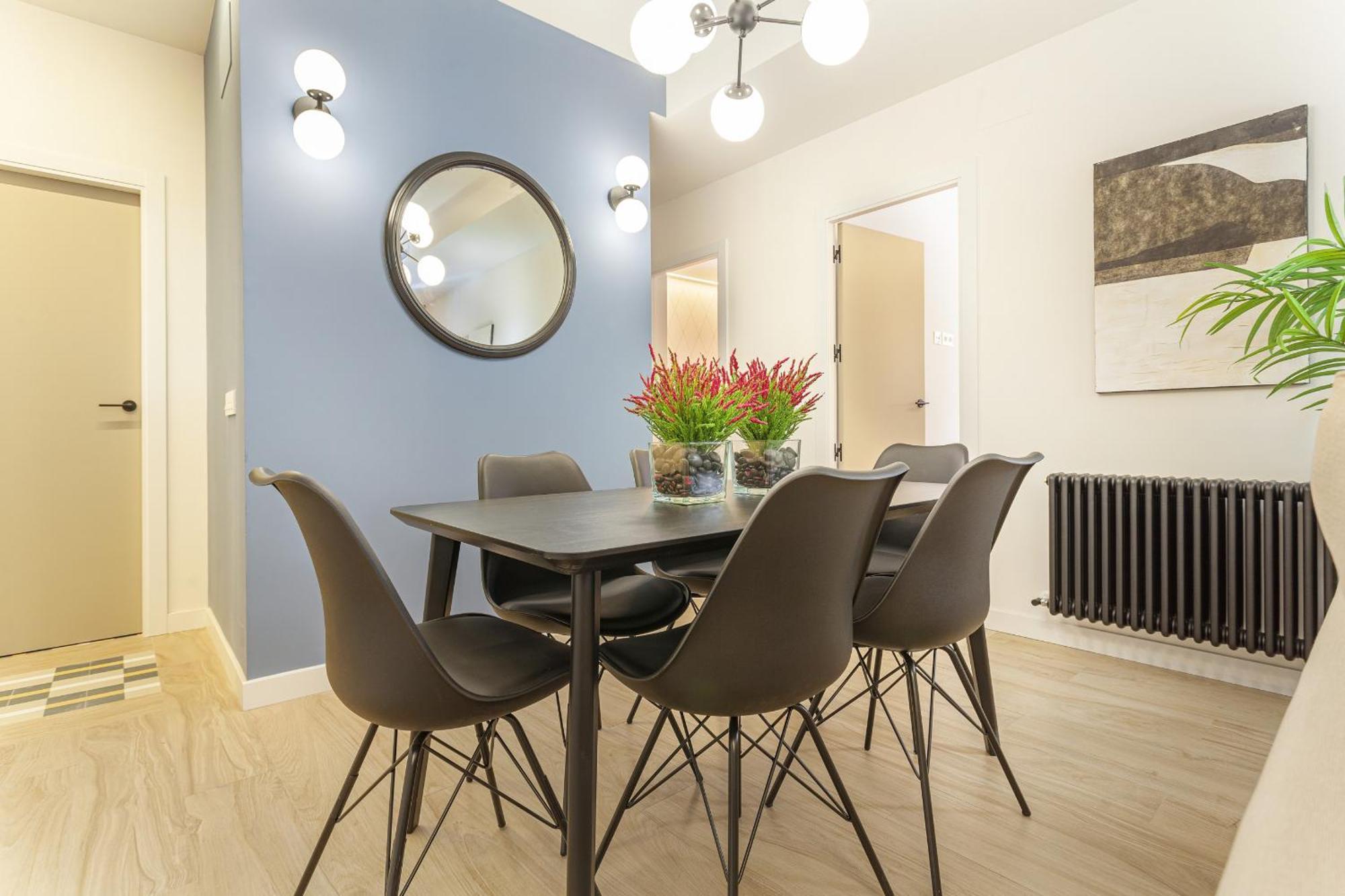 4 Ways En Madrid Apartment Bagian luar foto