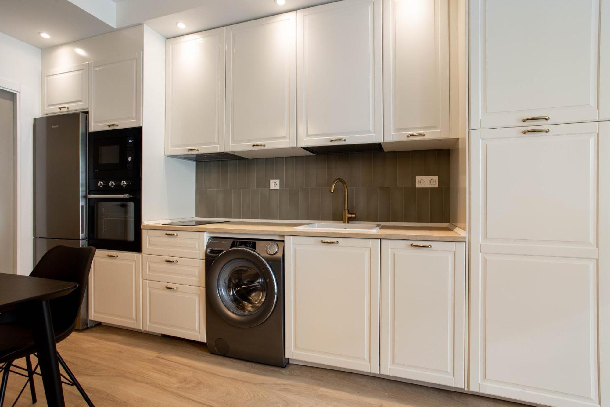 4 Ways En Madrid Apartment Bagian luar foto