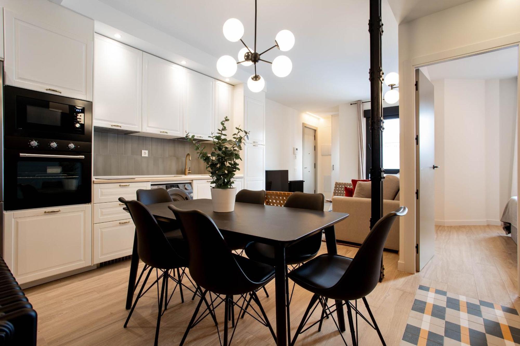 4 Ways En Madrid Apartment Bagian luar foto