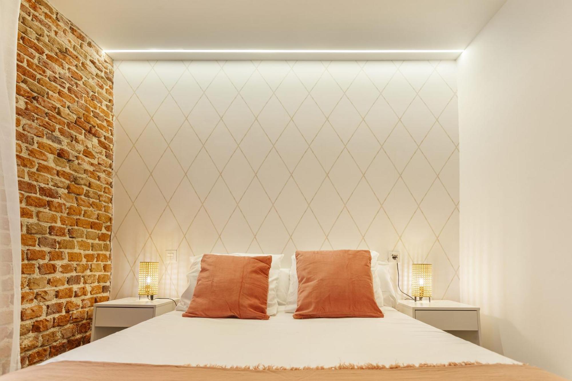 4 Ways En Madrid Apartment Bagian luar foto