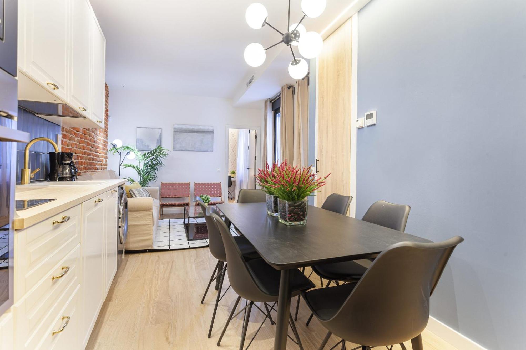 4 Ways En Madrid Apartment Bagian luar foto