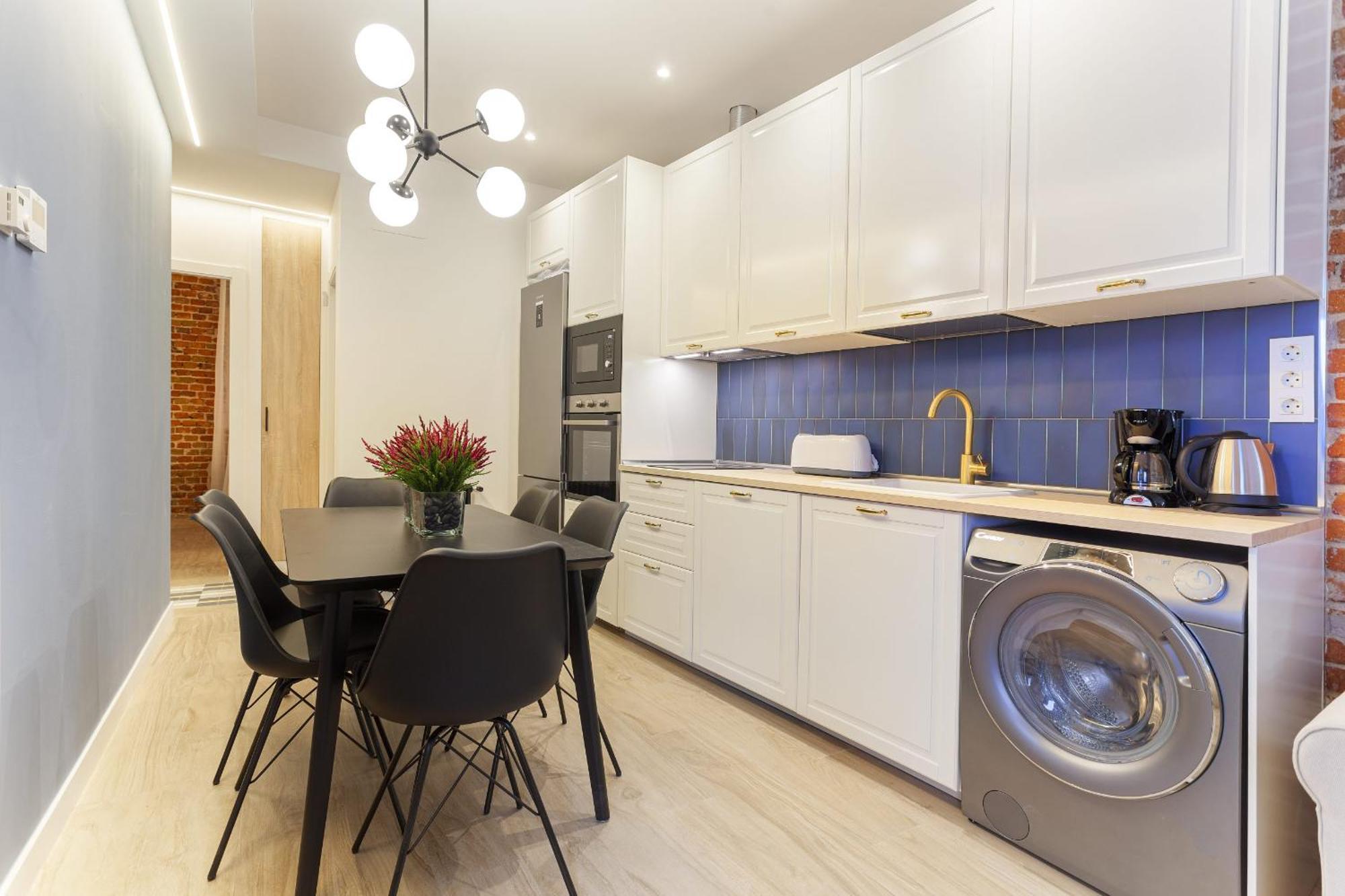 4 Ways En Madrid Apartment Bagian luar foto